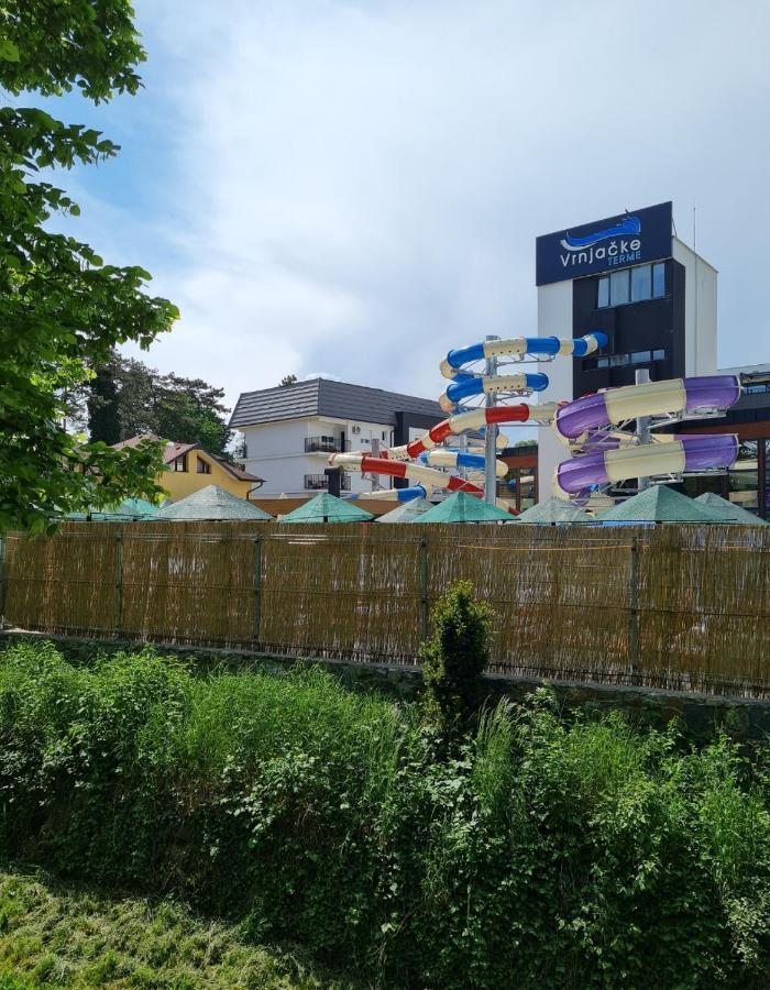 Apartman Tim Lux 1 Vrnjačka Banja エクステリア 写真